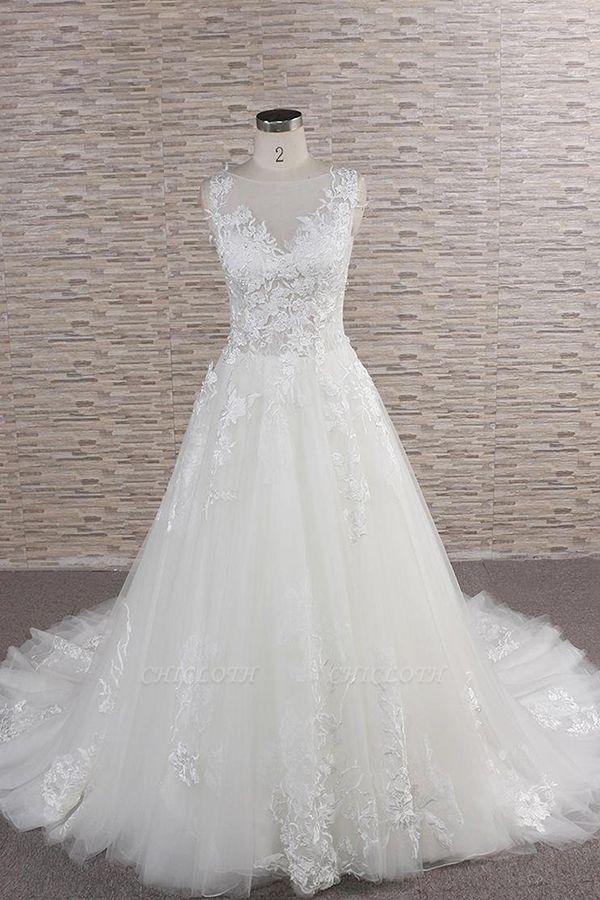 Chicloth Eye-catching Applqiues Tulle A-line Wedding Dress