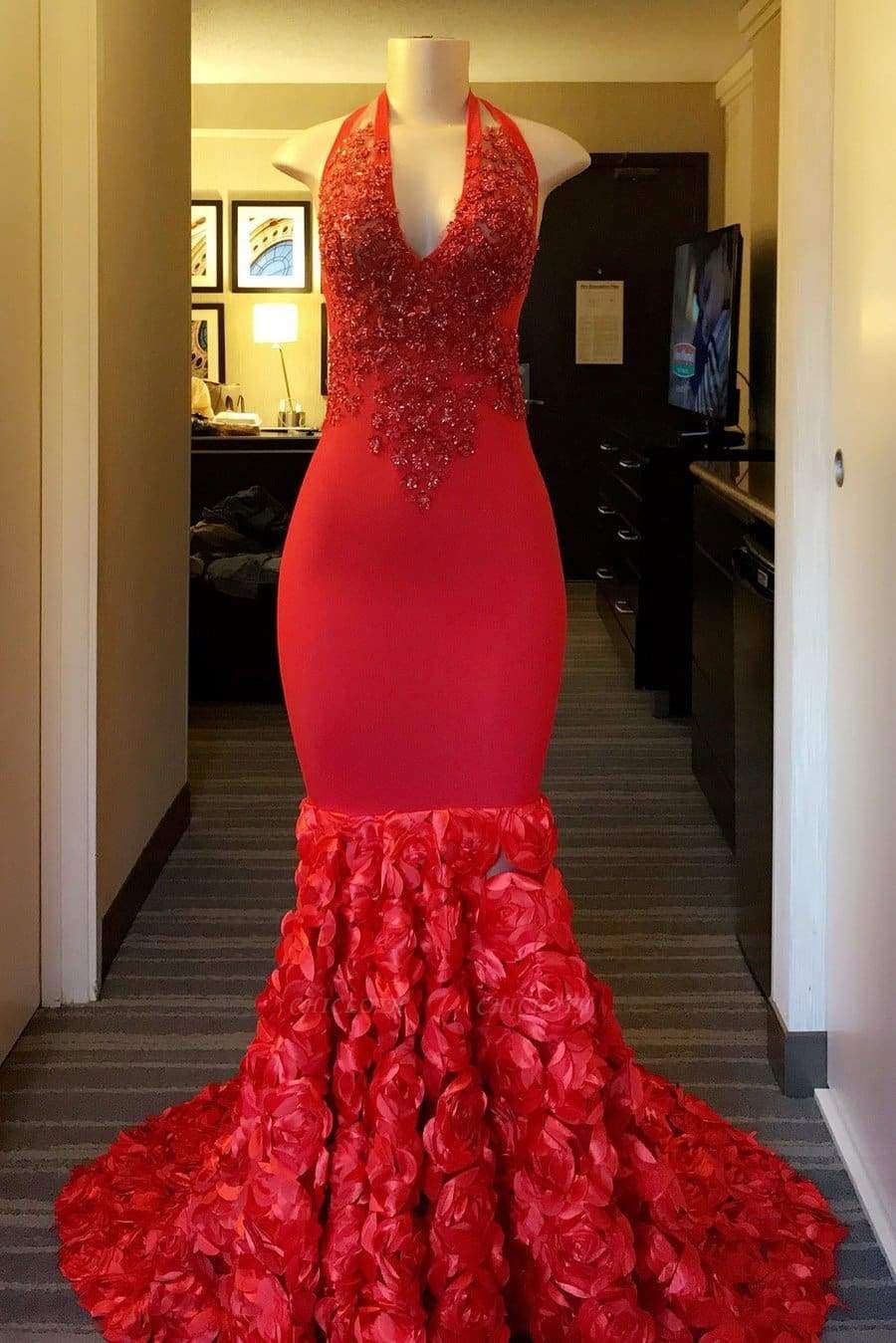 Chicloth Red Floral Halter Lace Sequins Sleeveless Mermaid Floor Length Party Dresses