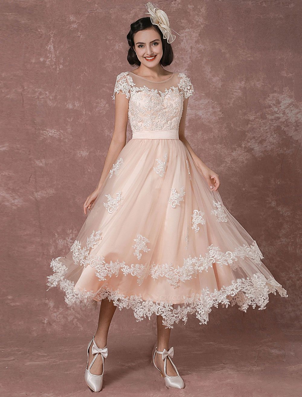 Wedding Gowns Short Vintage Bridal Dress Backless Illusion Lace Applique Tea-Length A-Line Reception Bridal Gown Exclusive