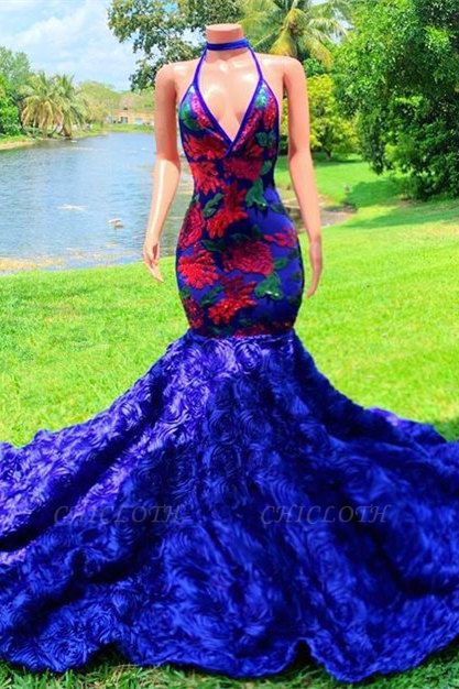 Exquisite Blue Appliques Halter V-neck Sleeveless Floor-length Mermaid Prom Dresses