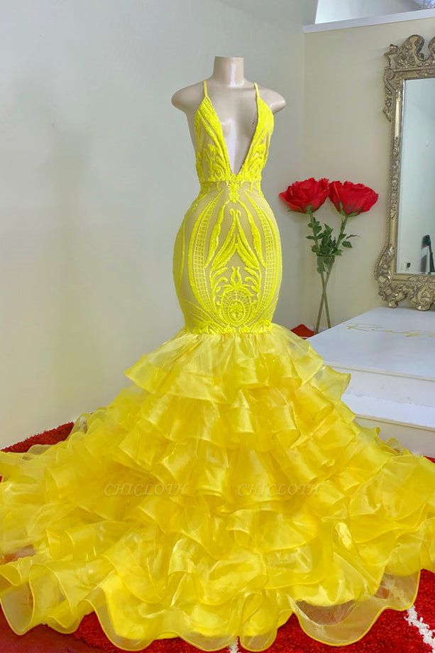 Charming Yellow Spaghetti Straps V-neck Tiered Transparent Lace Mermaid Prom Dresses