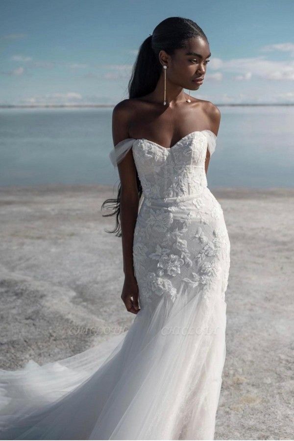 Charming Off-the-shoulder Sleeveless Mermaid Lace Wedding Dresses with Pattern