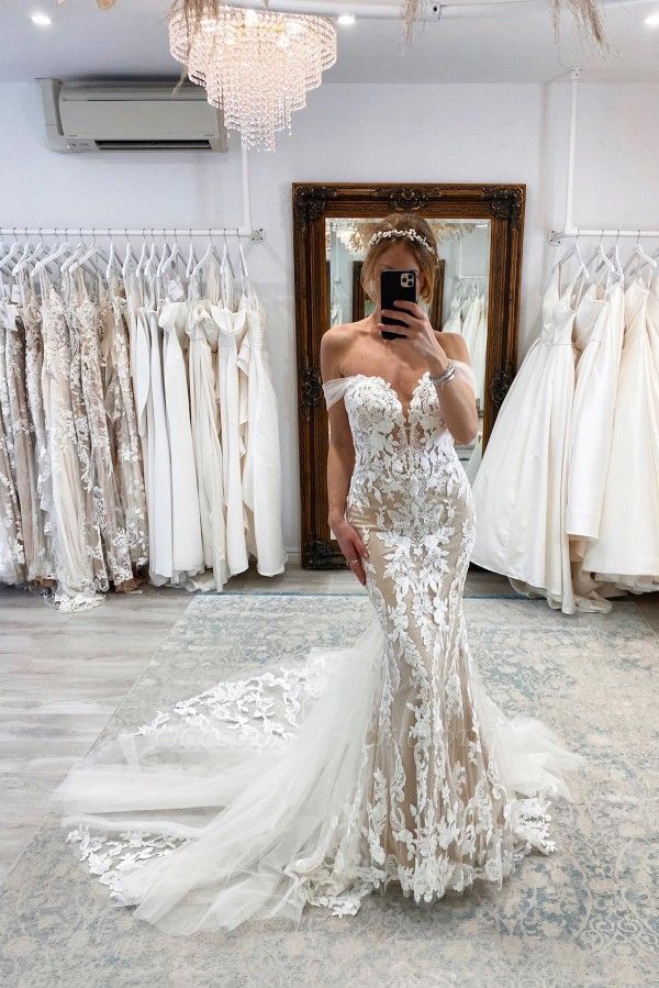 Sexy sweetheart capsleeves mermaid lace wedding dress