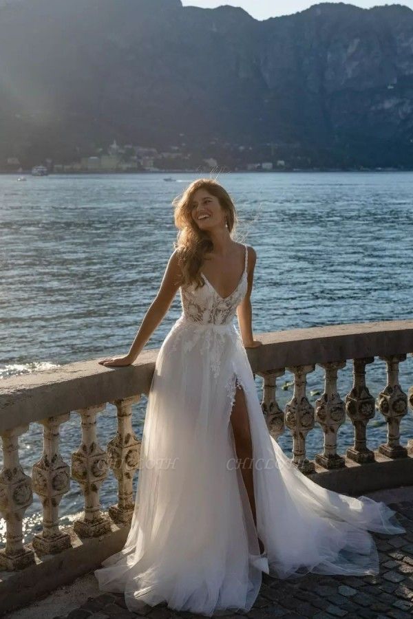 Romantic spaghettistraps sleeveless aline lace Wedding dresses