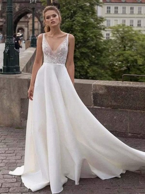 Chicloth Gorgeous V-Neck Lace Ruffles Wedding Dresses_1