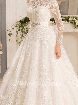 Chicloth Off-the-Shoulder Tulle Ruffles Wedding Dresses_3