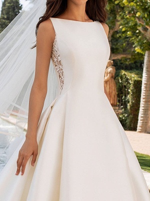 Ivory Bridal Dresses A Line With Chapel Train Sleeveless Lace High Collar Wedding Gowns_3