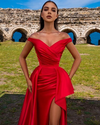 Simple Red Off Shoulder Sleeveless A Line Long Prom Dresses_2