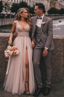 Charming A-Line V-neck Lace Wedding Dresses with Split_1