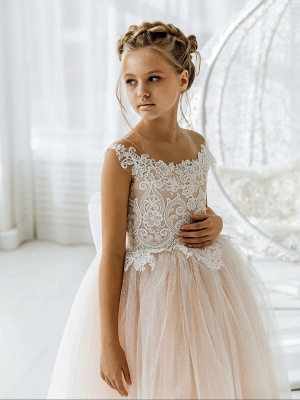 Off the Shoulder Sleeveless Applique Tulle Flower Girl Dresses with Bowtie_4