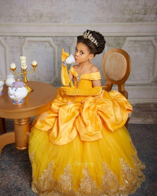 Princess Yellow Off the Shoulder Satin Lace Velvet Flower Girl Dresses with Appliques_2