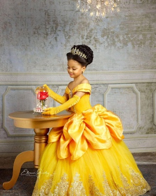 Princess Yellow Off the Shoulder Satin Lace Velvet Flower Girl Dresses with Appliques_1