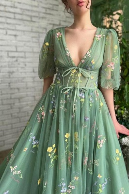 Exquisite Green Long Sleeves A-Line V-Neck Tulle Prom Dresses Evening Dresses with Ruffles_4