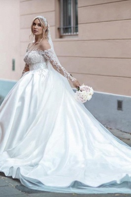 Elegant Chapel Off the Shoulder A-Line Long Sleeves Lace Ball Gown Wedding Dresses with Appliques_1