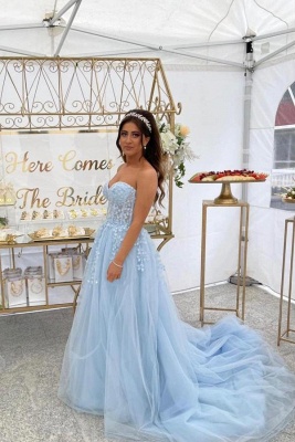 Charming Blue Strapless A-Line Floor Length Lace Tulle Prom Dress with Ruffles_1