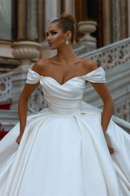 Elegant Off the Shoulder Strapless Satin Ball Gown Wedding Dress_2