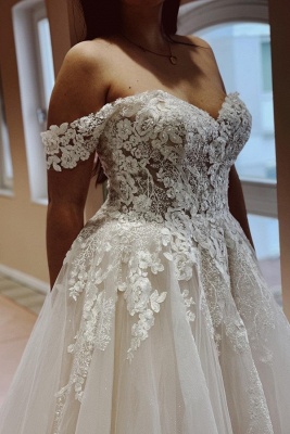 Elegant sweetheart capsleeves aline lace wedding dress_3