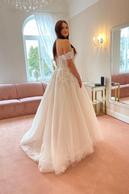 Elegant sweetheart capsleeves aline lace wedding dress_2