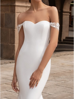 Mermaid \ Trumpet Wedding Dresses Off Shoulder Court Train Satin Short Sleeve Romantic Sexy Backless_3