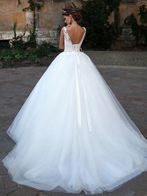 Ball Gown Wedding Dresses V Neck Court Train Lace Tulle Spaghetti Strap Country Illusion Detail Backless_2