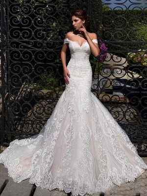 Mermaid \ Trumpet Off Shoulder Court Train Lace Strapless Formal Simple Casual Wedding Dresses_1
