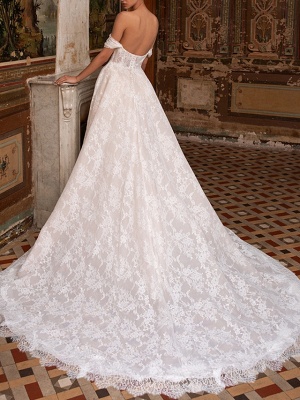 A-Line Wedding Dresses Off Shoulder Sweep \ Brush Train Lace Short Sleeve Plus Size_2